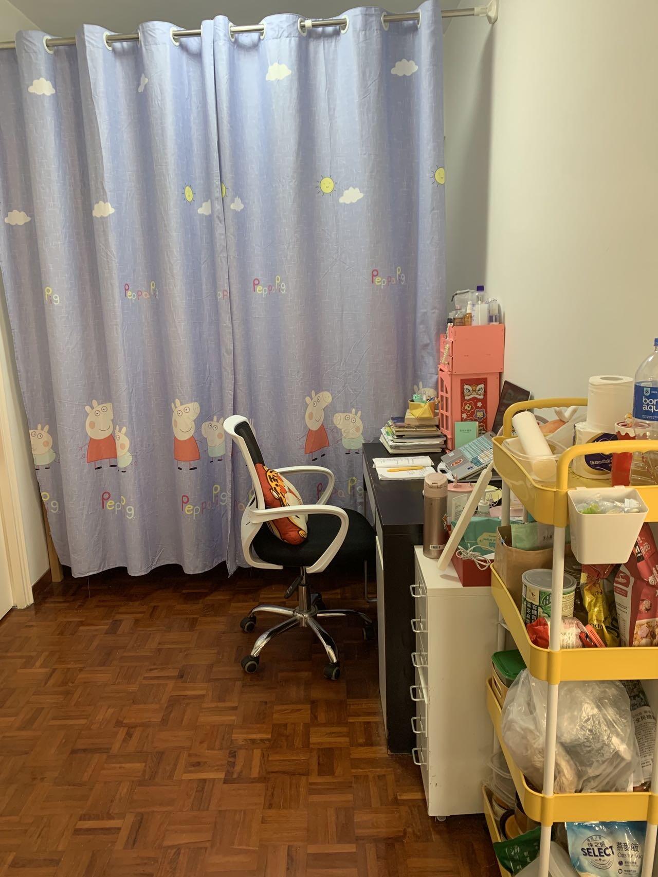 港大C2出口，疫情骨折价2900hkd/月大客厅短租，拎包入住，可小刀‼️
