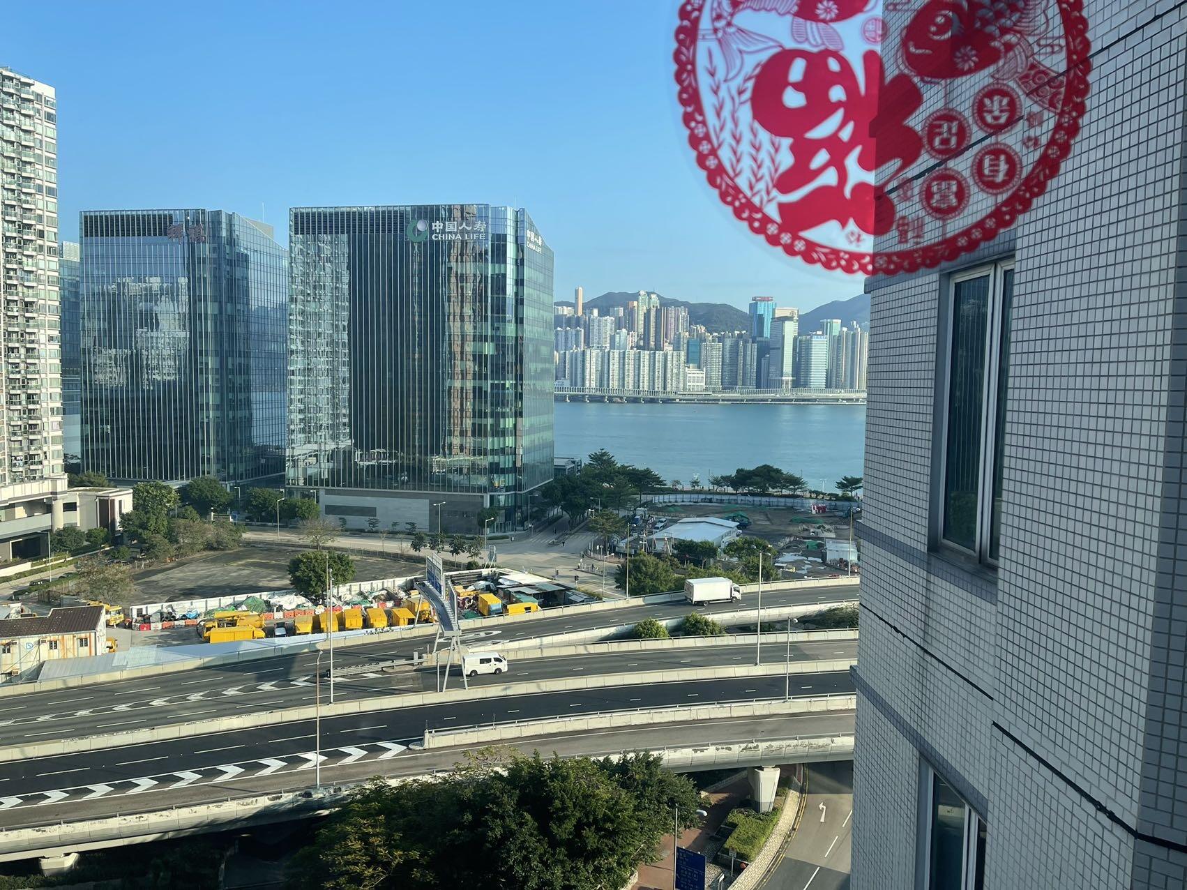 海韵轩中层海景客厅低价起租，5月3号后起租，租期灵活。