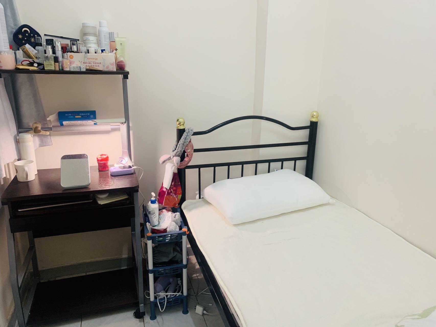 香港大学b2口单间5-8月转租（仅短租）