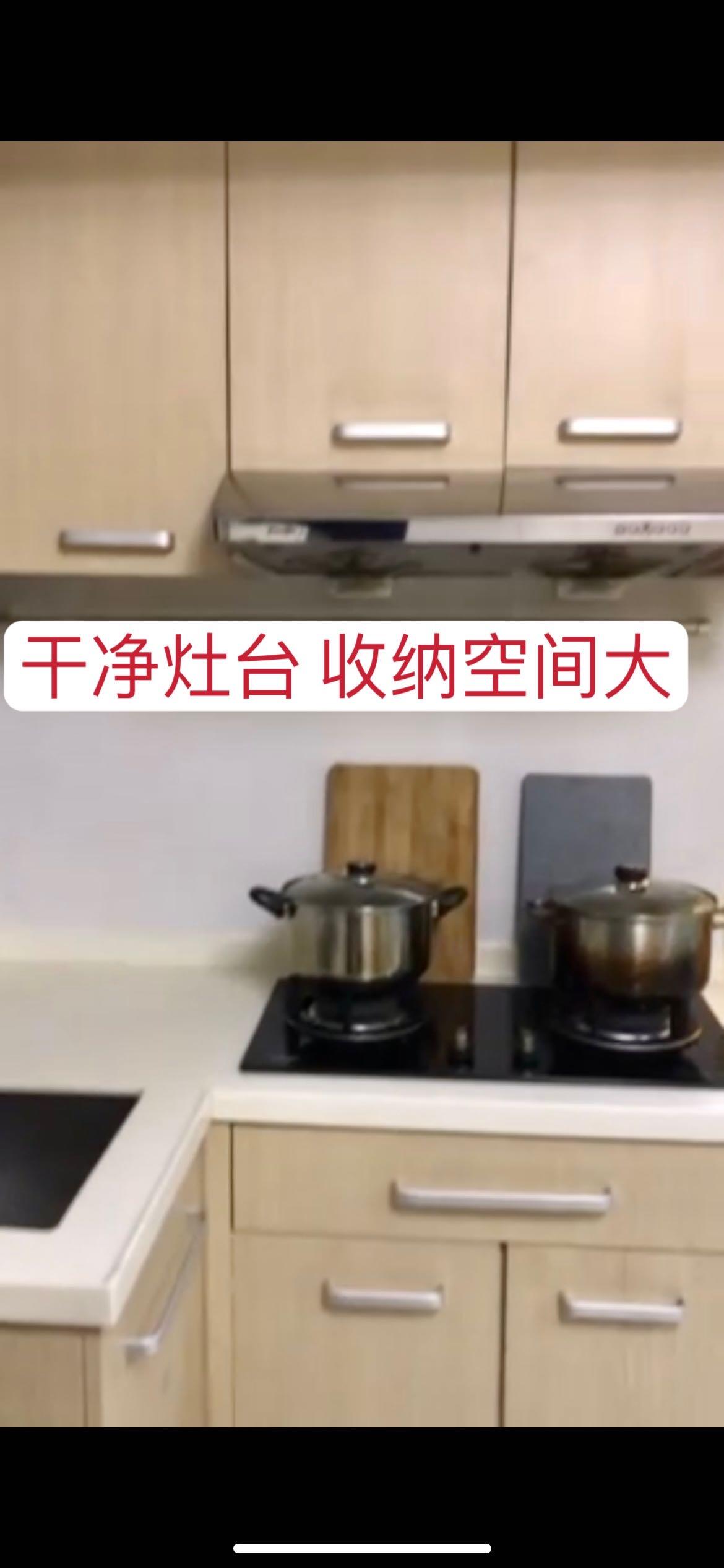港大地铁站上盖电梯大房