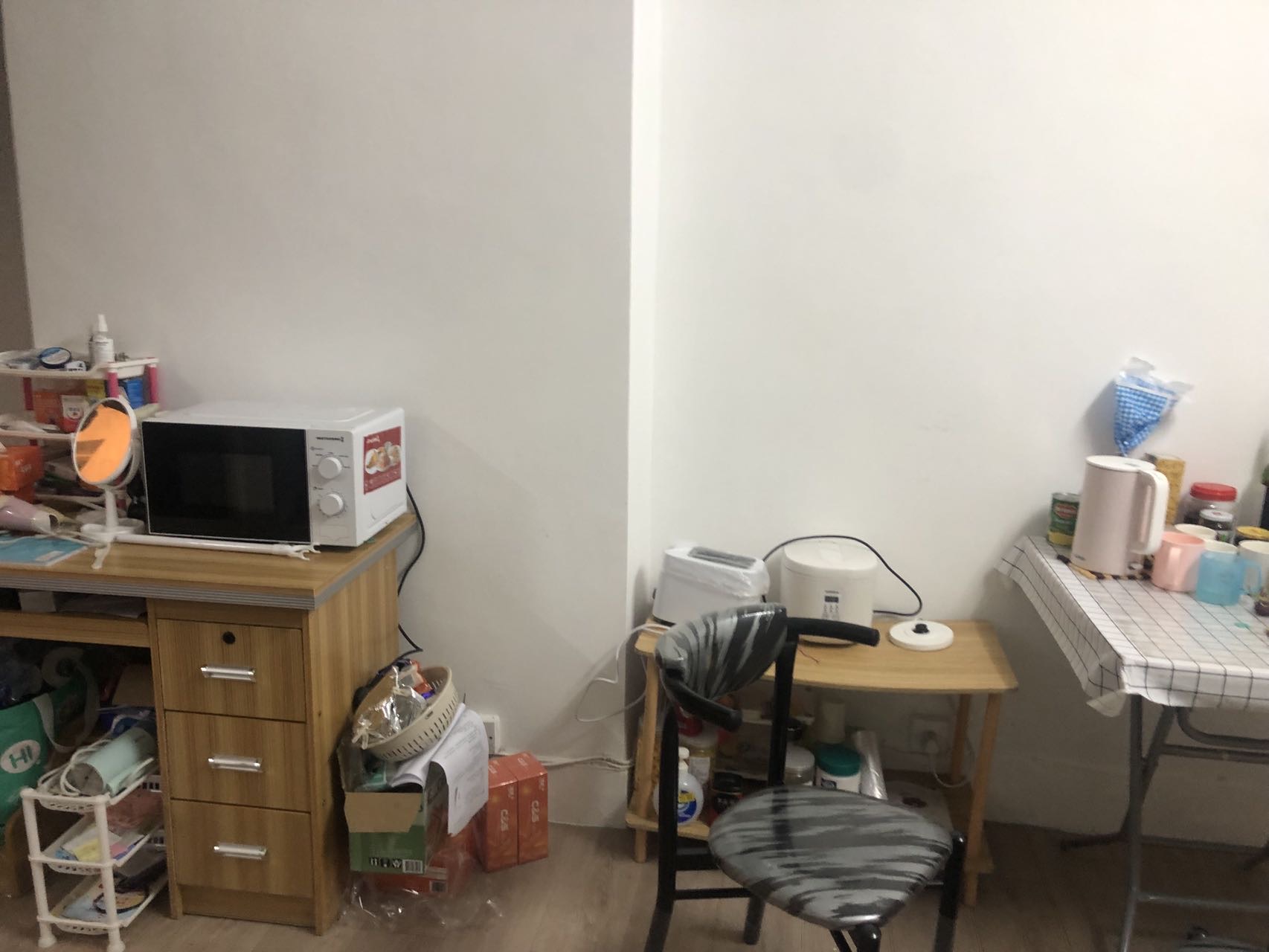 费用全包。坚尼地城港大好房出租，可以短租