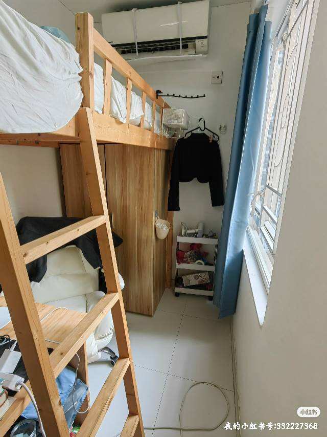 港大附近转租三个月限女性