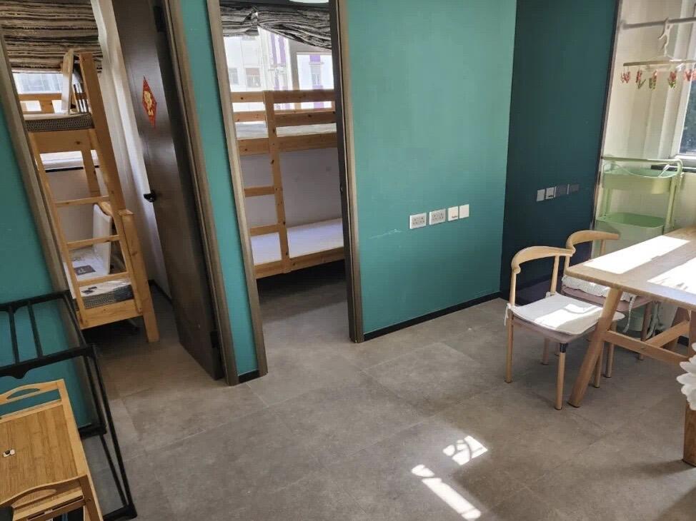 港B1口附近新装修房间转租