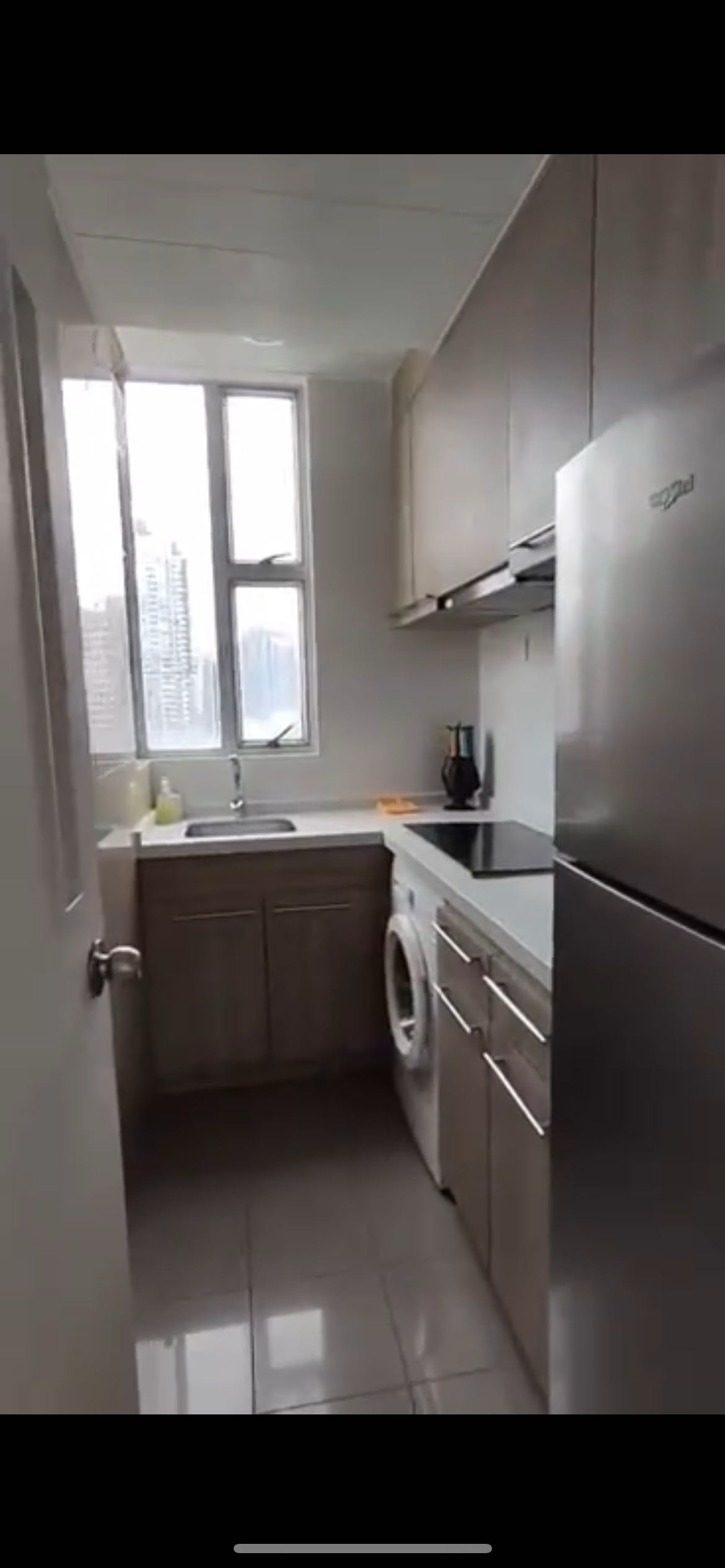 红磡酒店式公寓独卫主卧低价转租