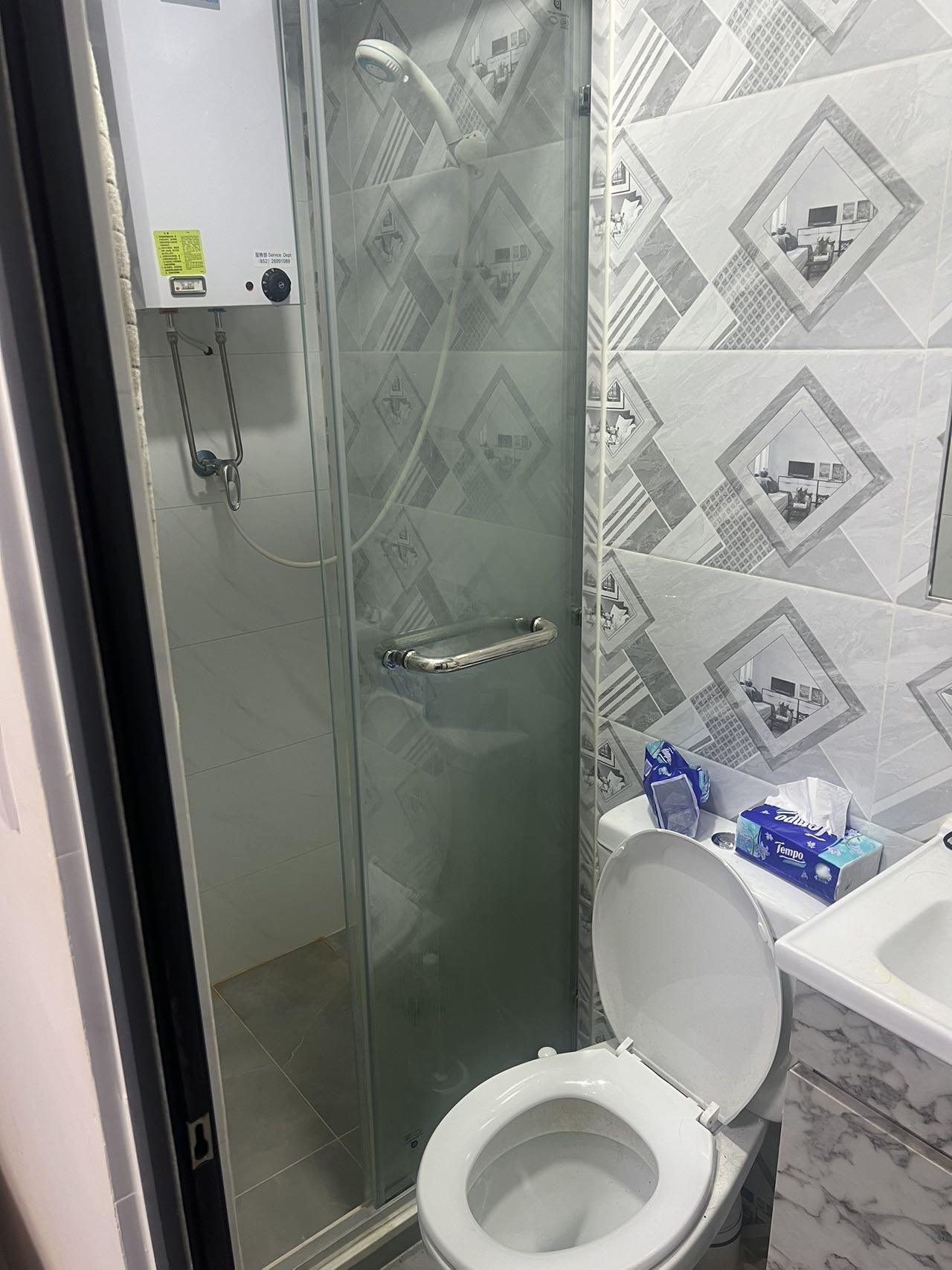 港大附近单间转租