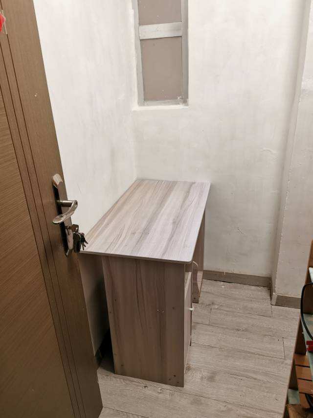 西营盘套房带家具（近香港大学）5G WIFI
