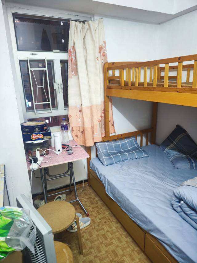 近港大地铁站b2口单间