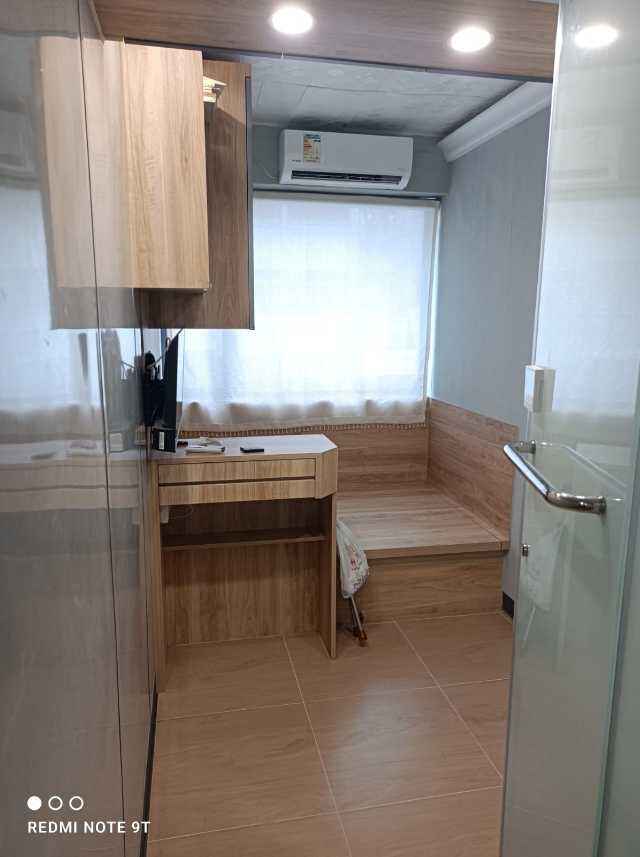 湾仔洛克道 285 号高华大厦 140 呎阳光大飘窗智能家居设备拎包入住套房