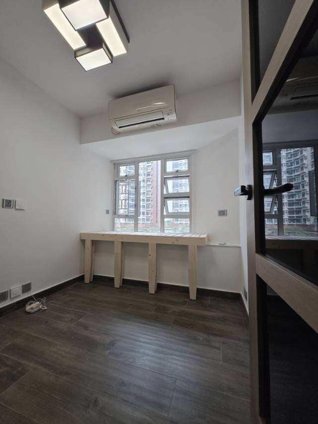 港鐵直到港中城浸嶺羅湖落馬洲口岸