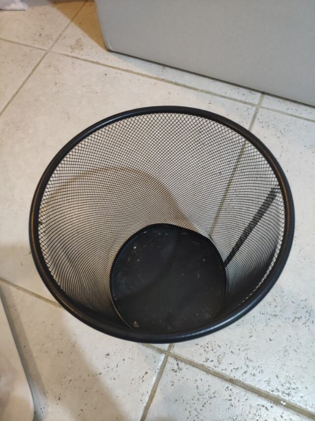 垃圾桶（约9L）
