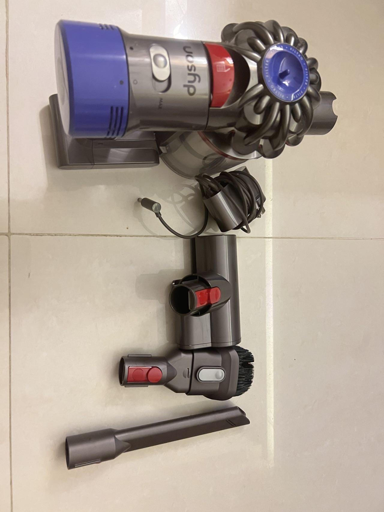 Dyson吸尘器