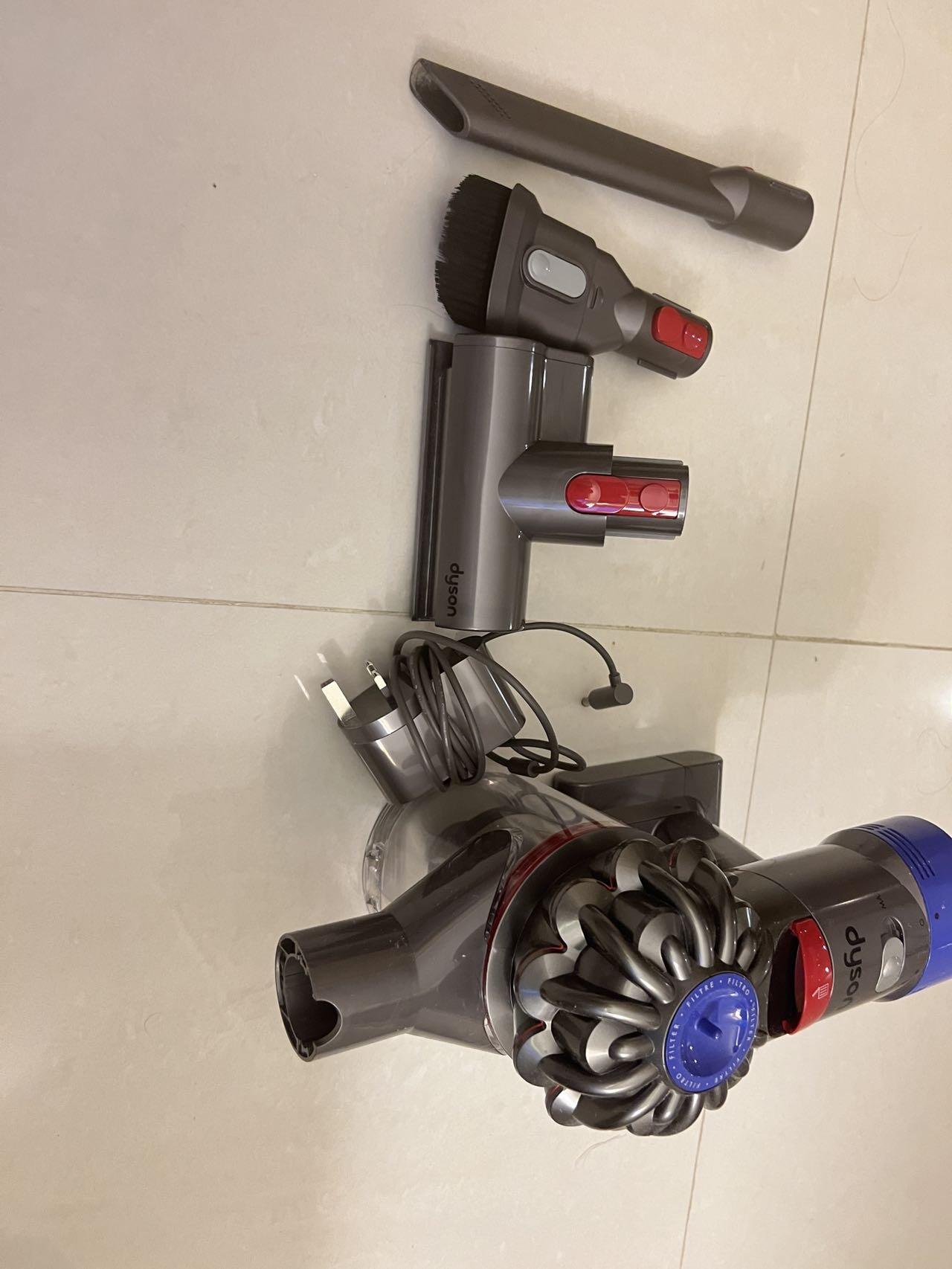 Dyson吸尘器