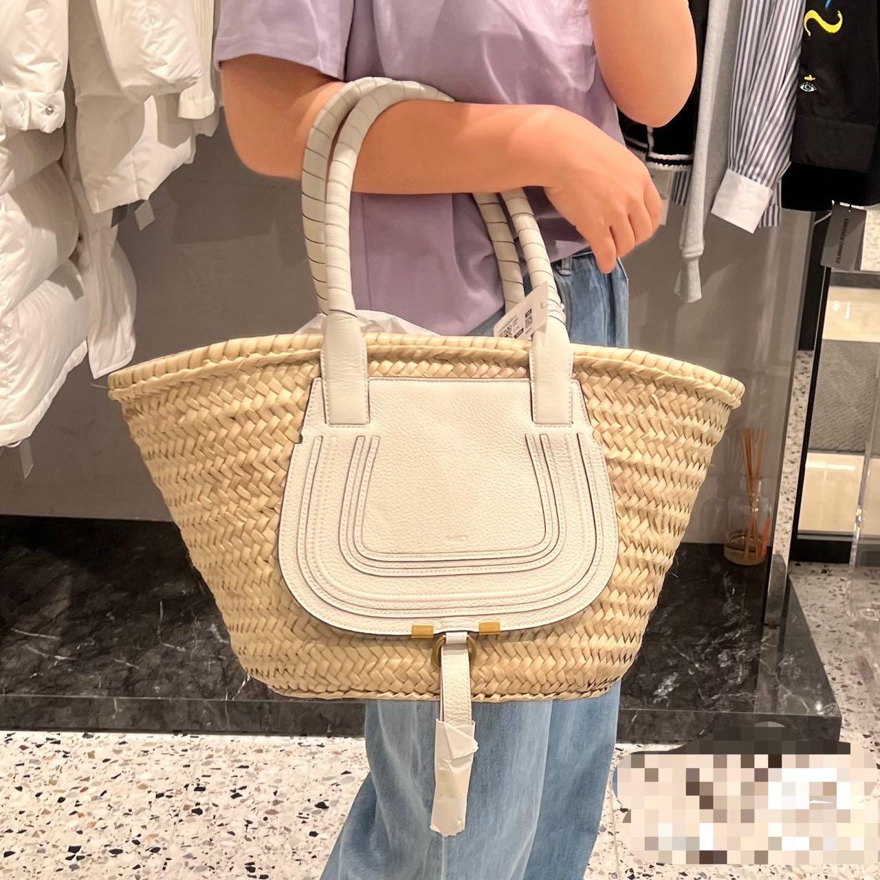 蔻依Chloe篮子包