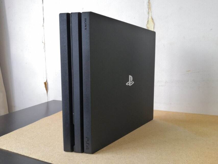 PS4 Pro 1TB