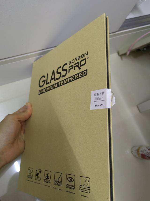 iPad Air (第4代)钢化膜