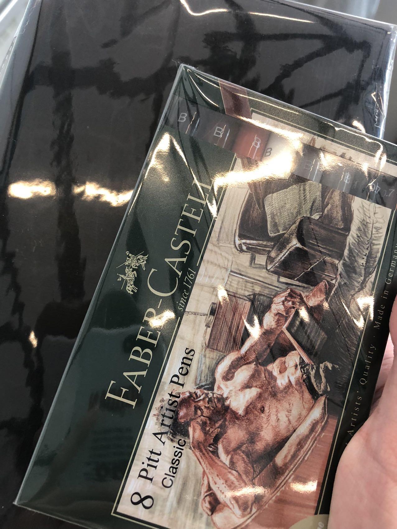 輝柏嘉Faber-Castell Pitt Artist Pens Classic wallet of 8