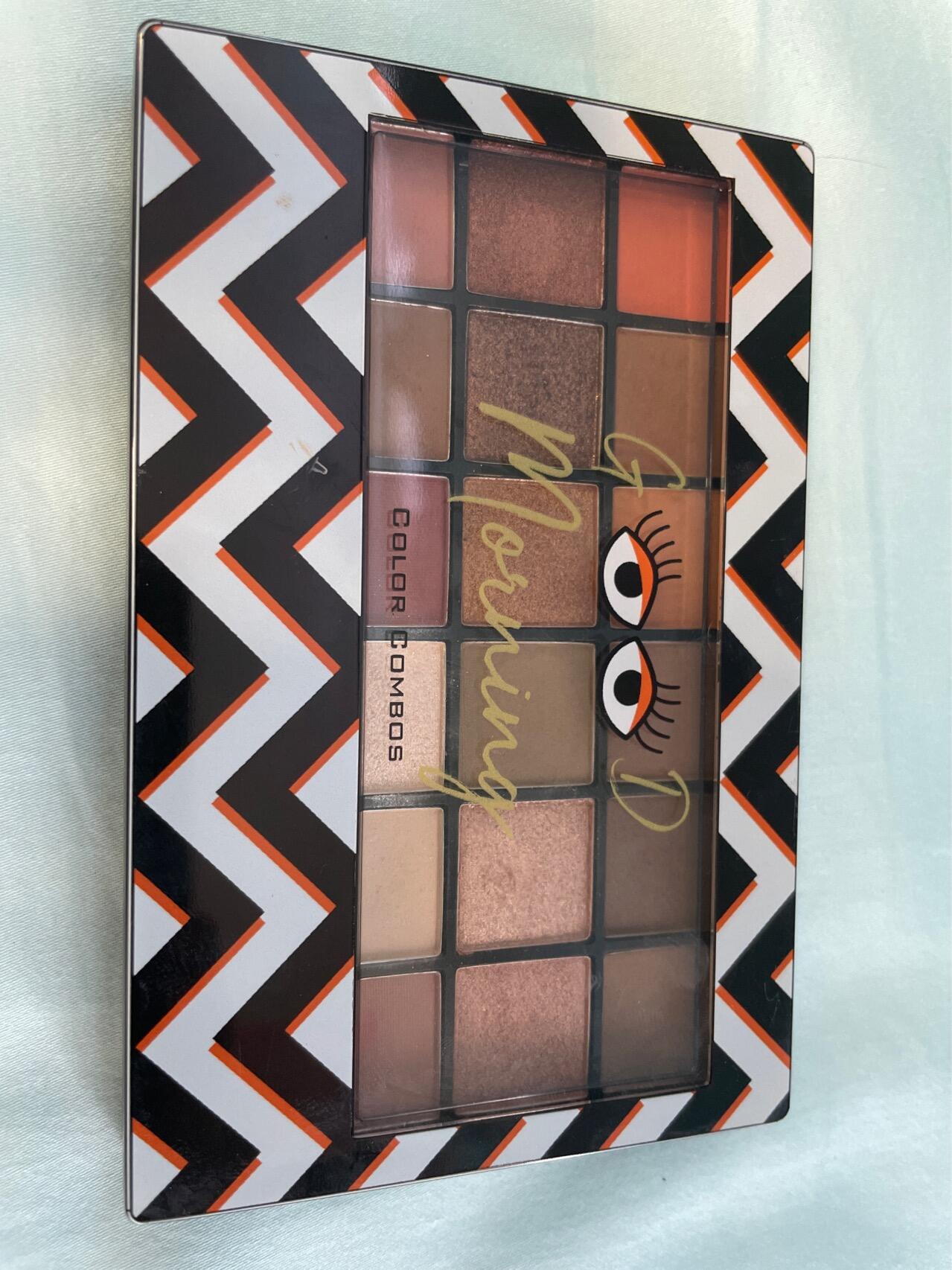 Color combos眼影盘