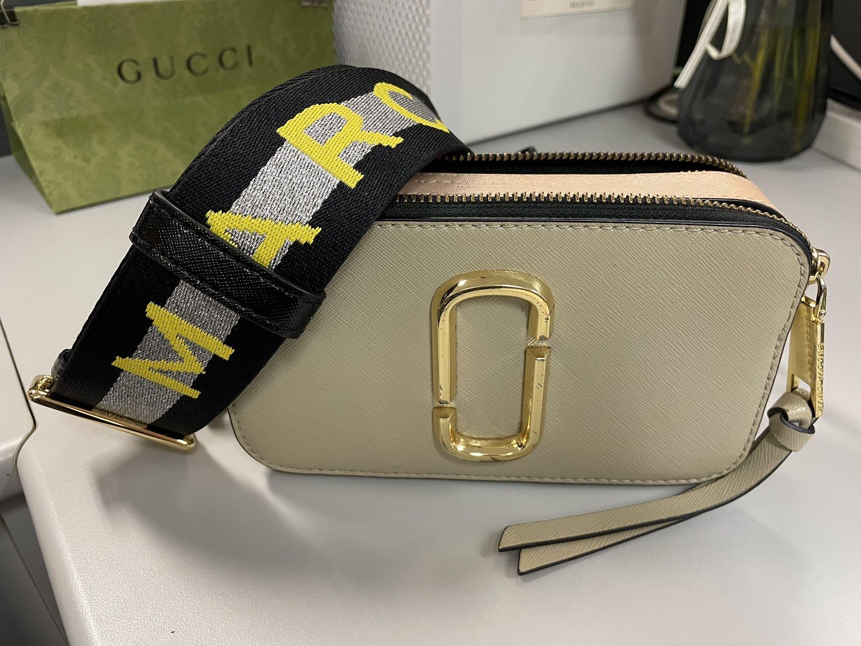 Marc Jacobs相机包