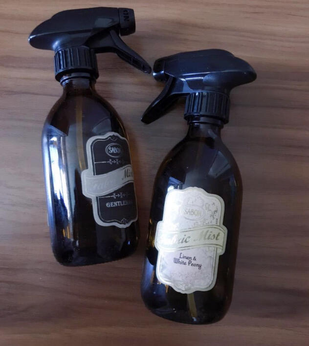 SABON 衣物香薰噴霧 GENTLEMAN /LINEN & WHITE PEONY