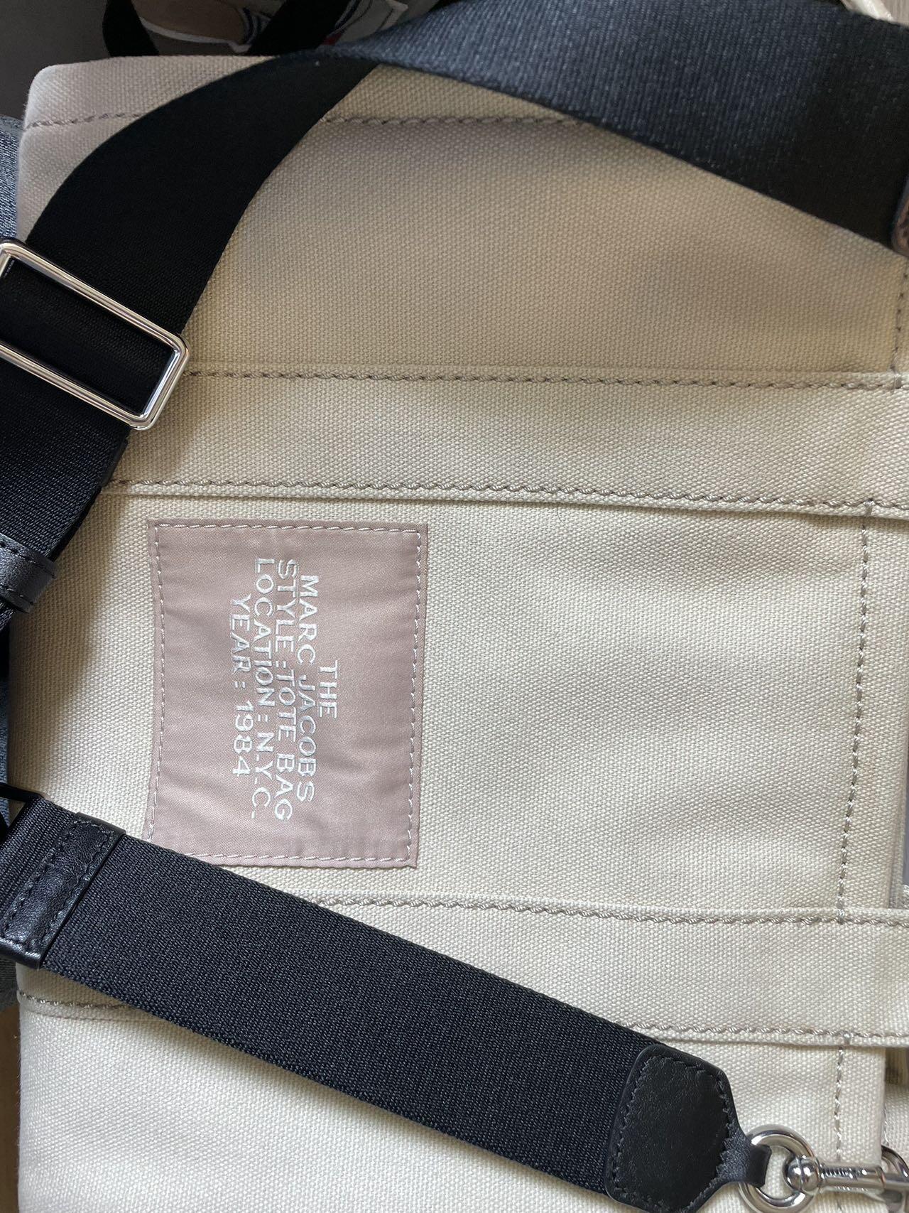 Marc Jacobs帆布托特包