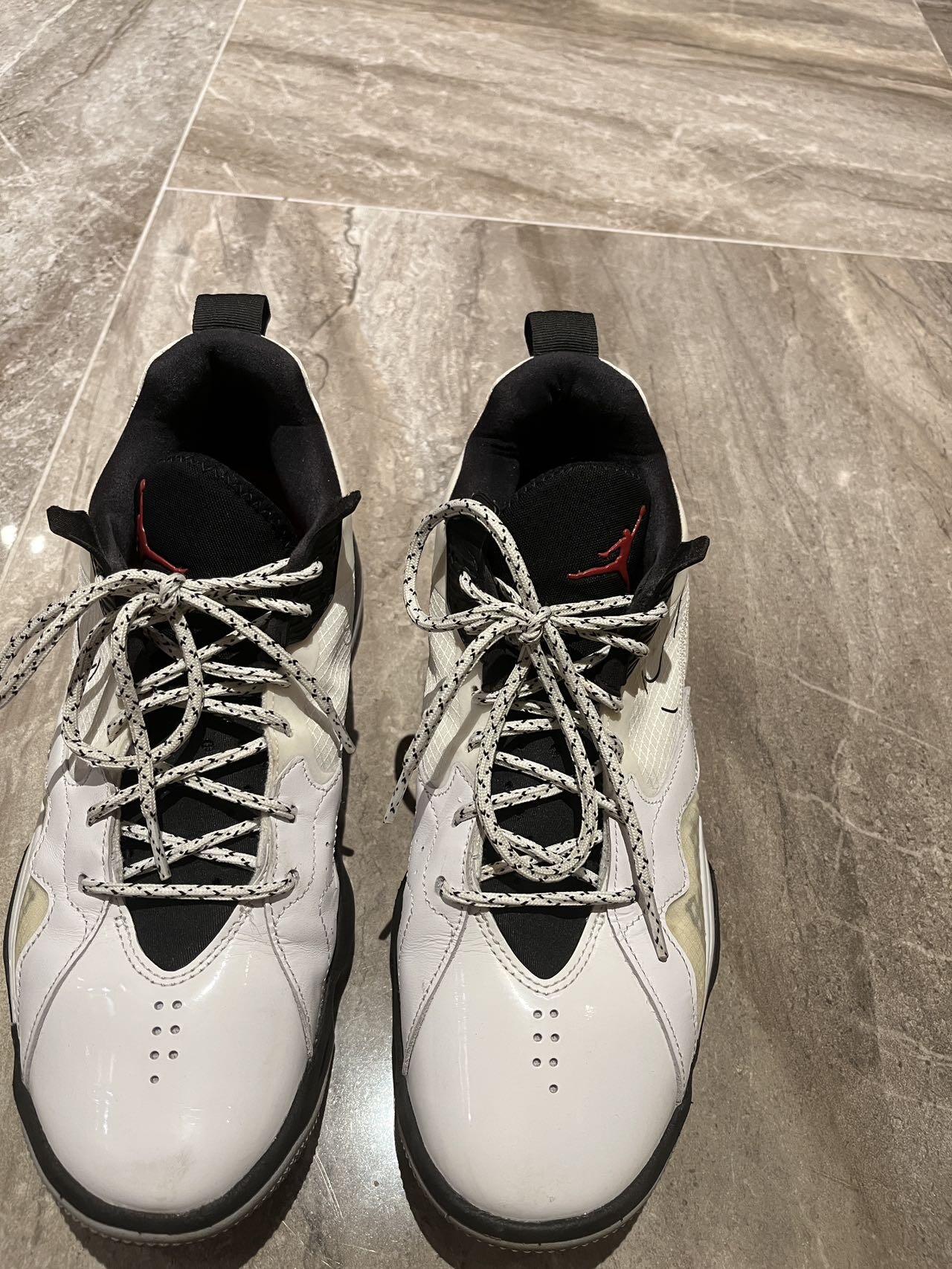 Air Jordan篮球鞋