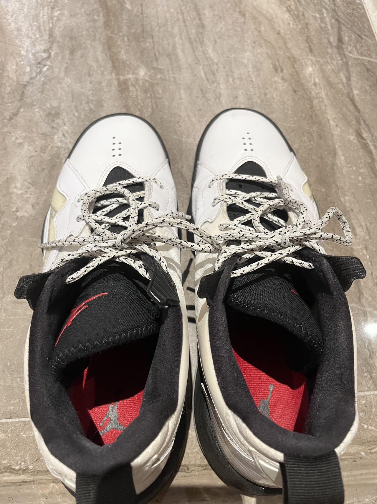 Air Jordan篮球鞋