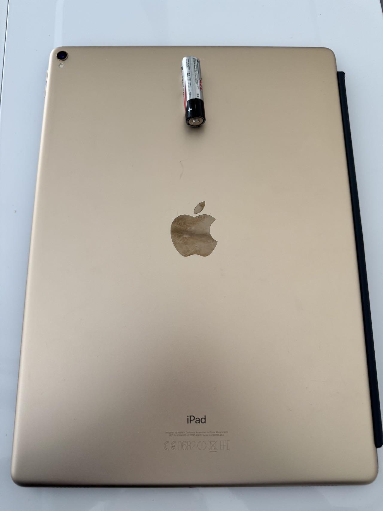 iPad pro 12.9寸+智能键盘
