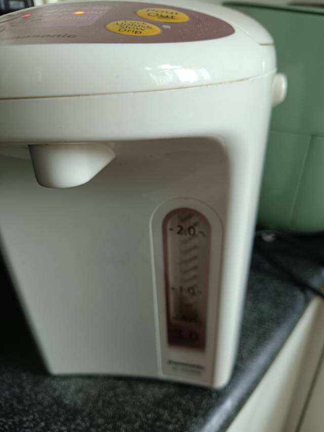 Panasonic 保溫電水煲