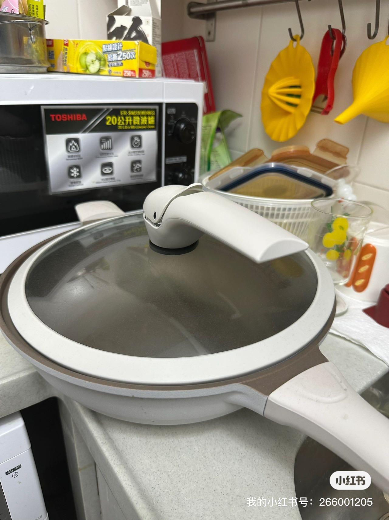 不沾煎炒锅