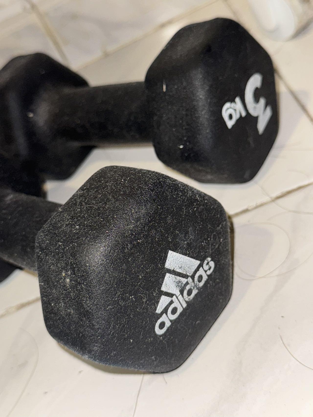 3kg*2哑铃Adidas 撸铁必备
