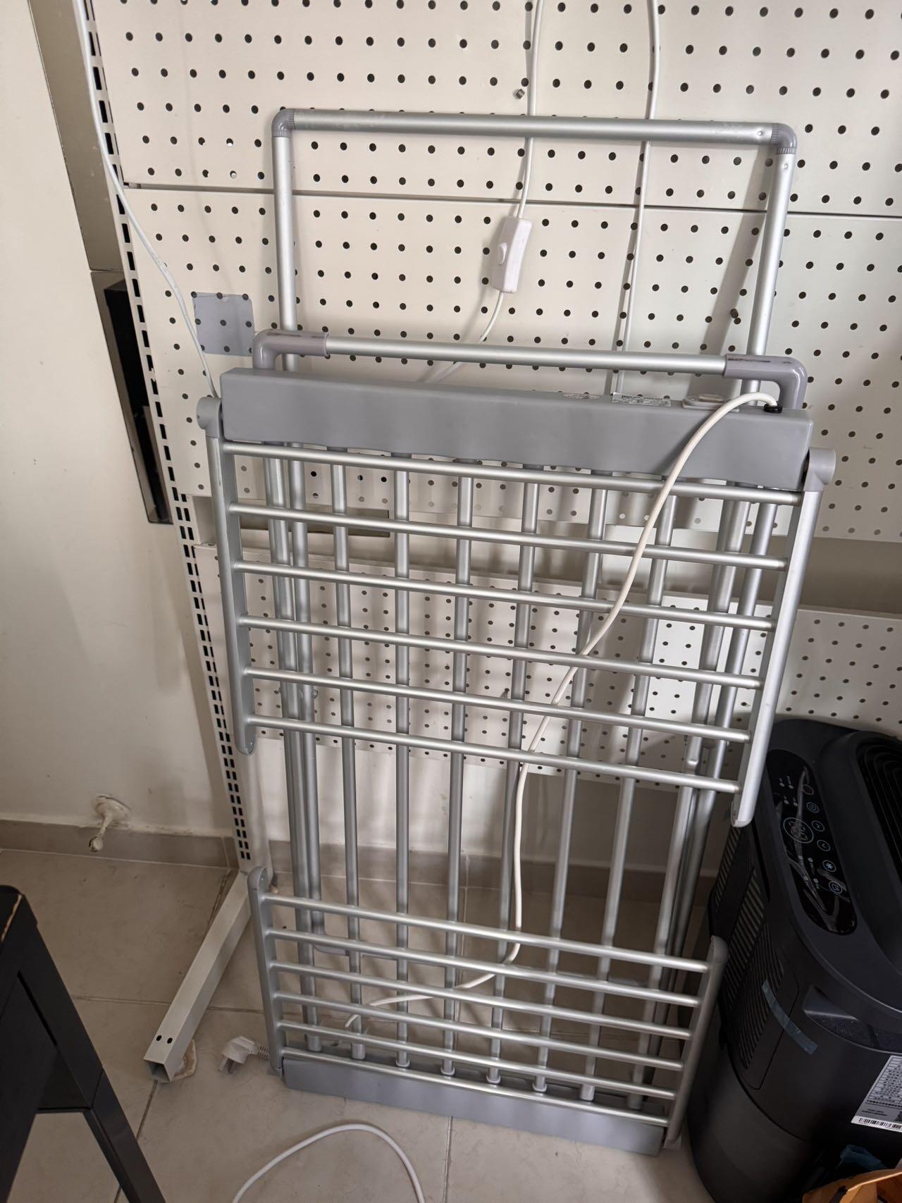电加热烘衣架