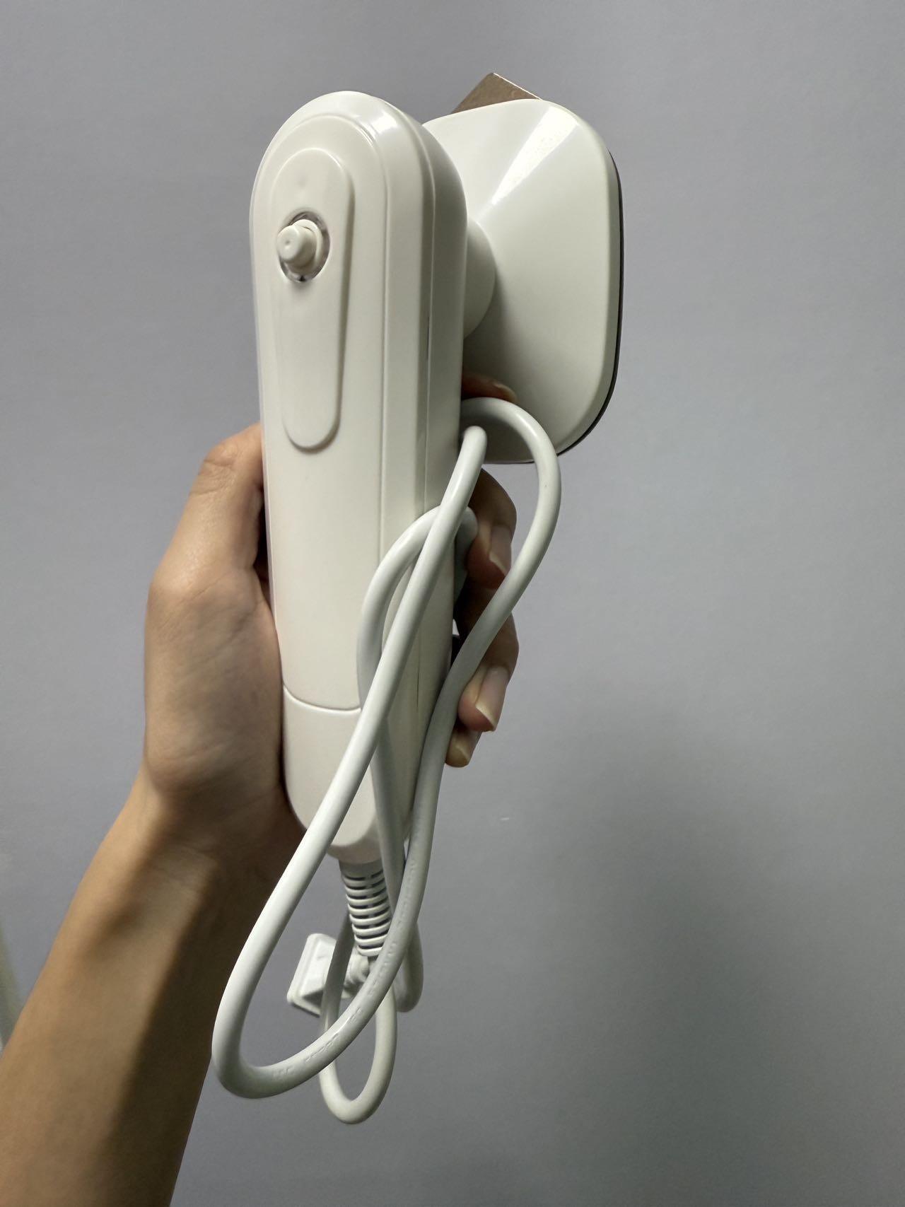 小型熨斗