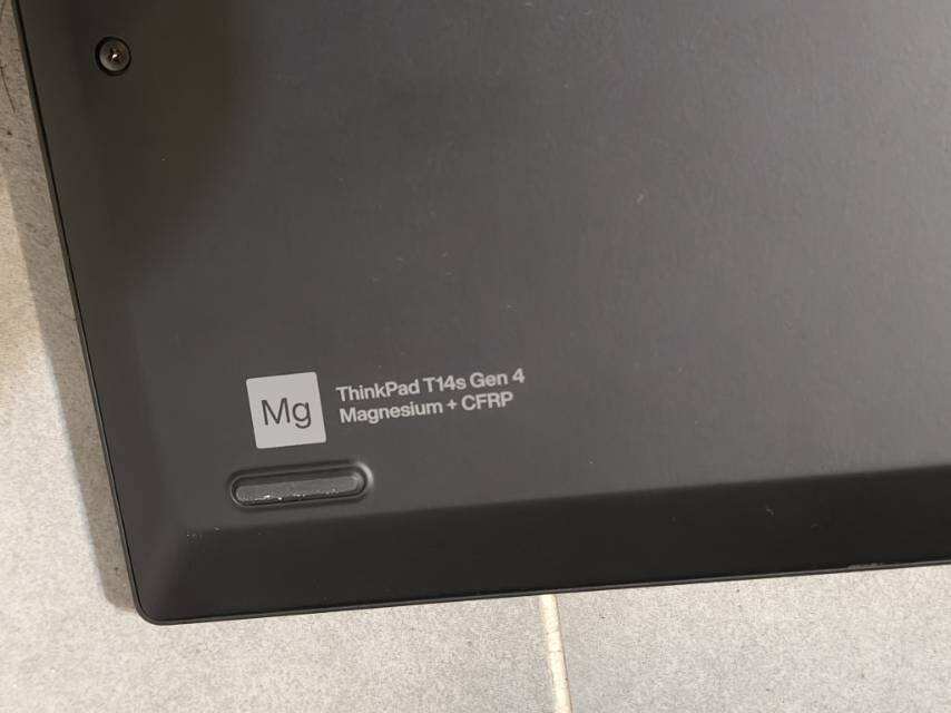 ThinkPad T14s