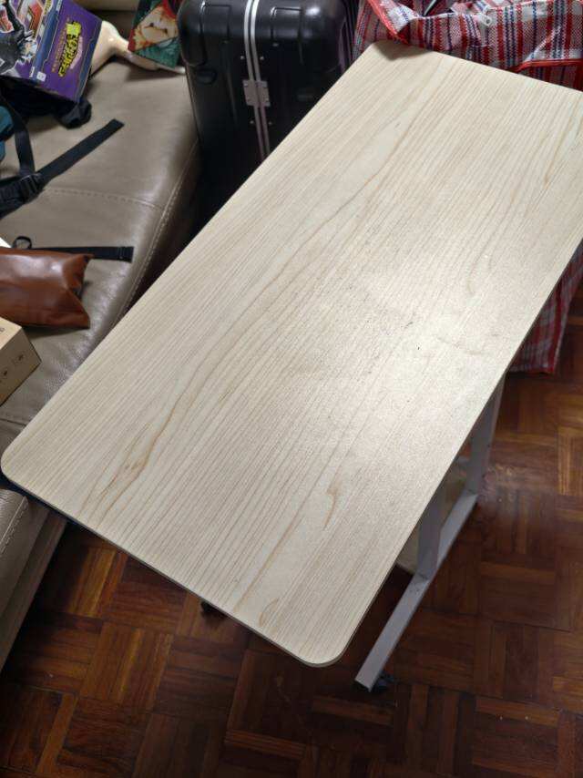 桌子