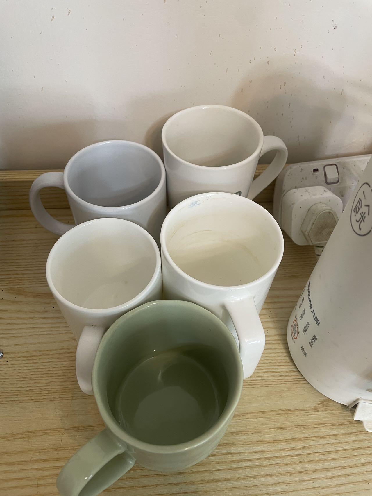 闲置杯子