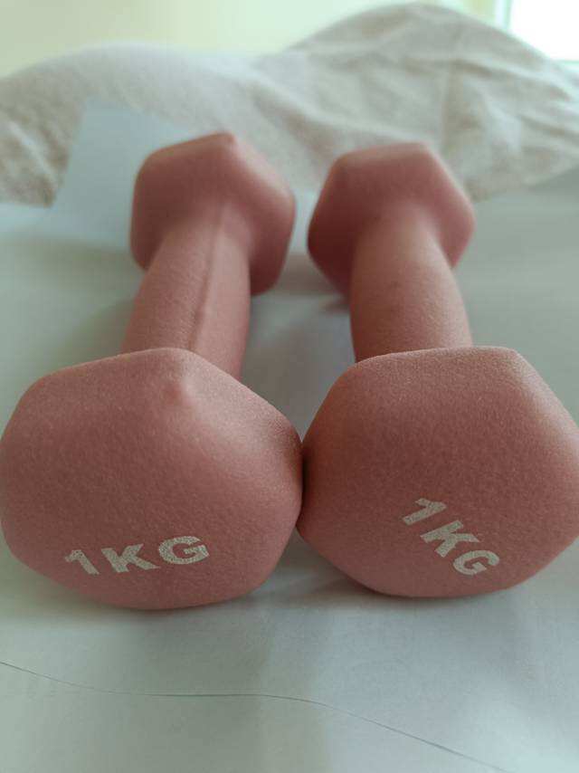 1KG啞呤一对