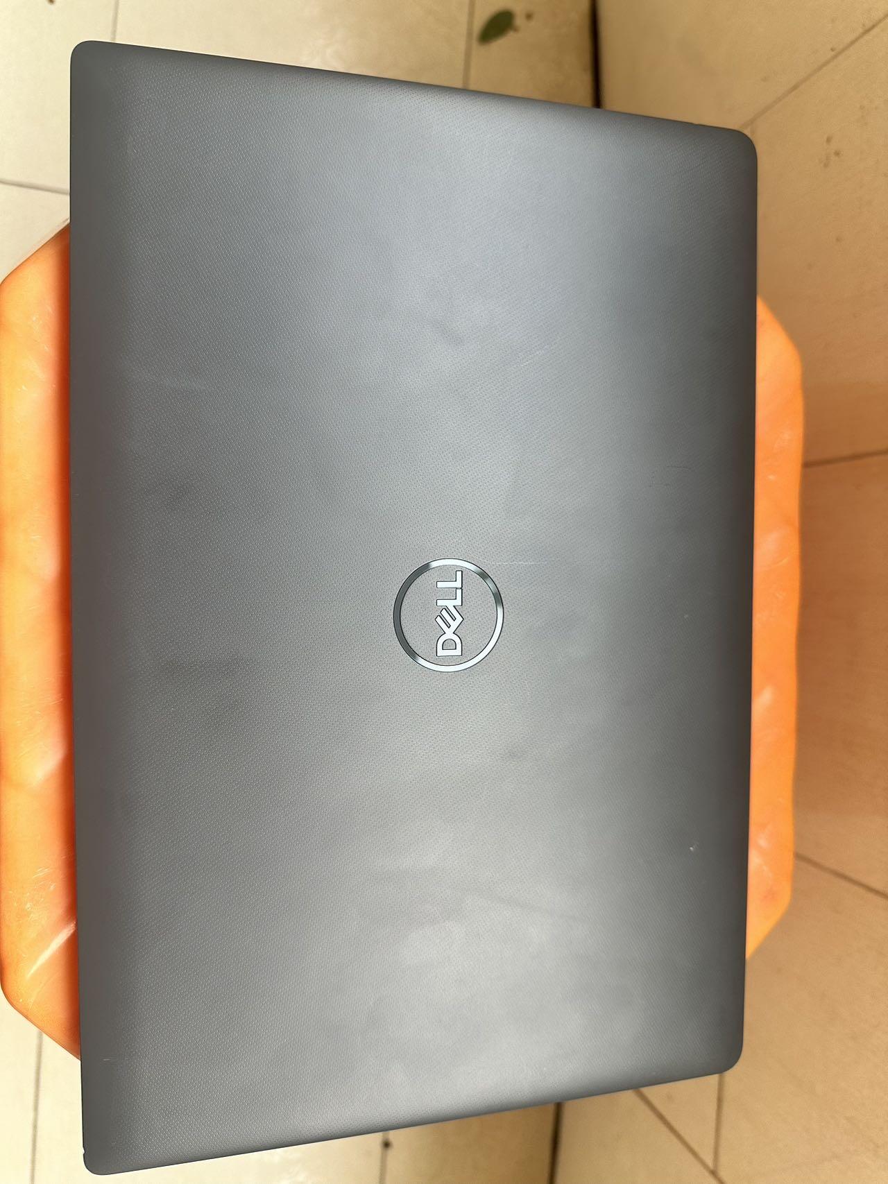 戴爾Latitude 3450筆記型電腦