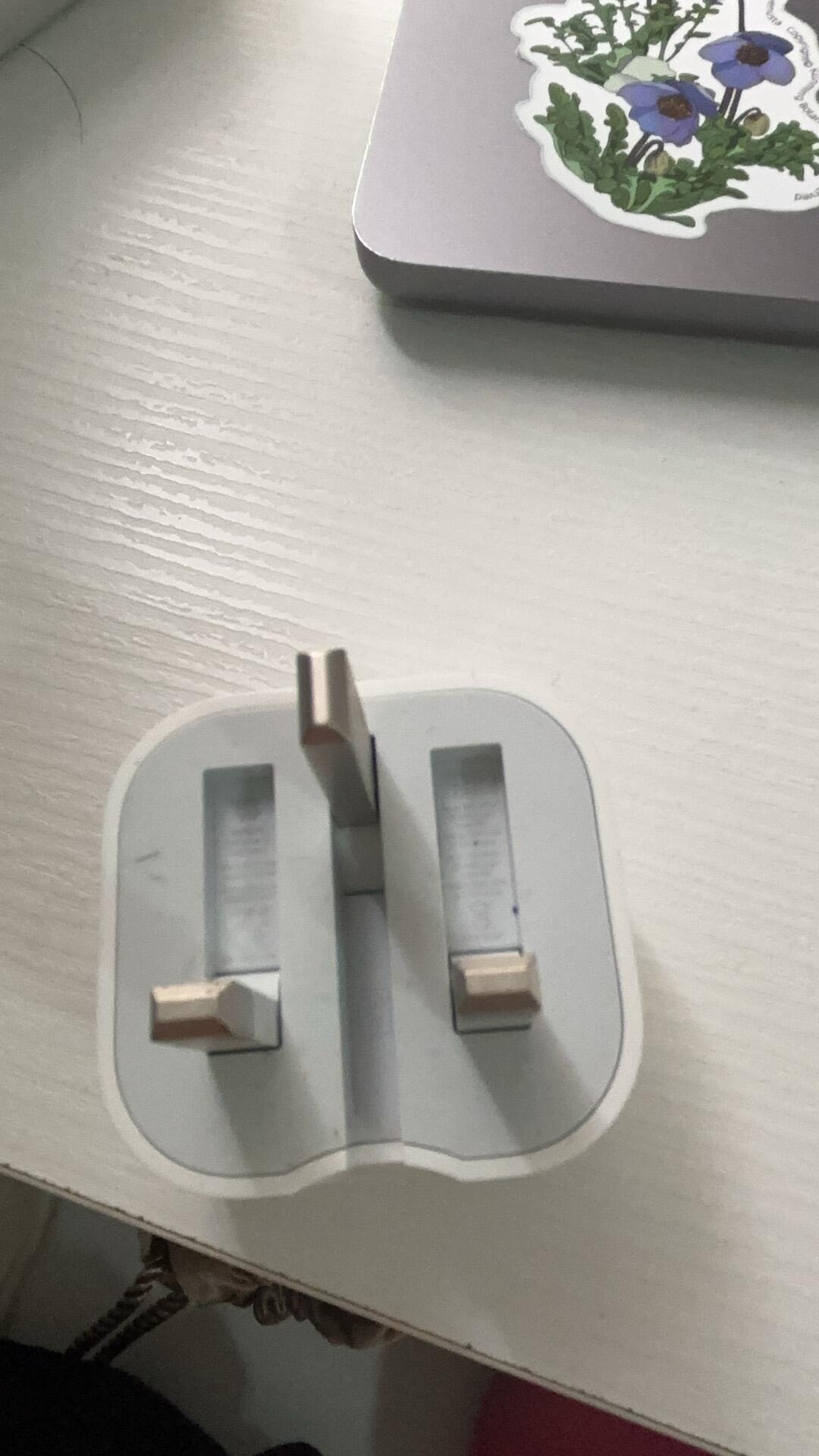 苹果港版英标充电器type c