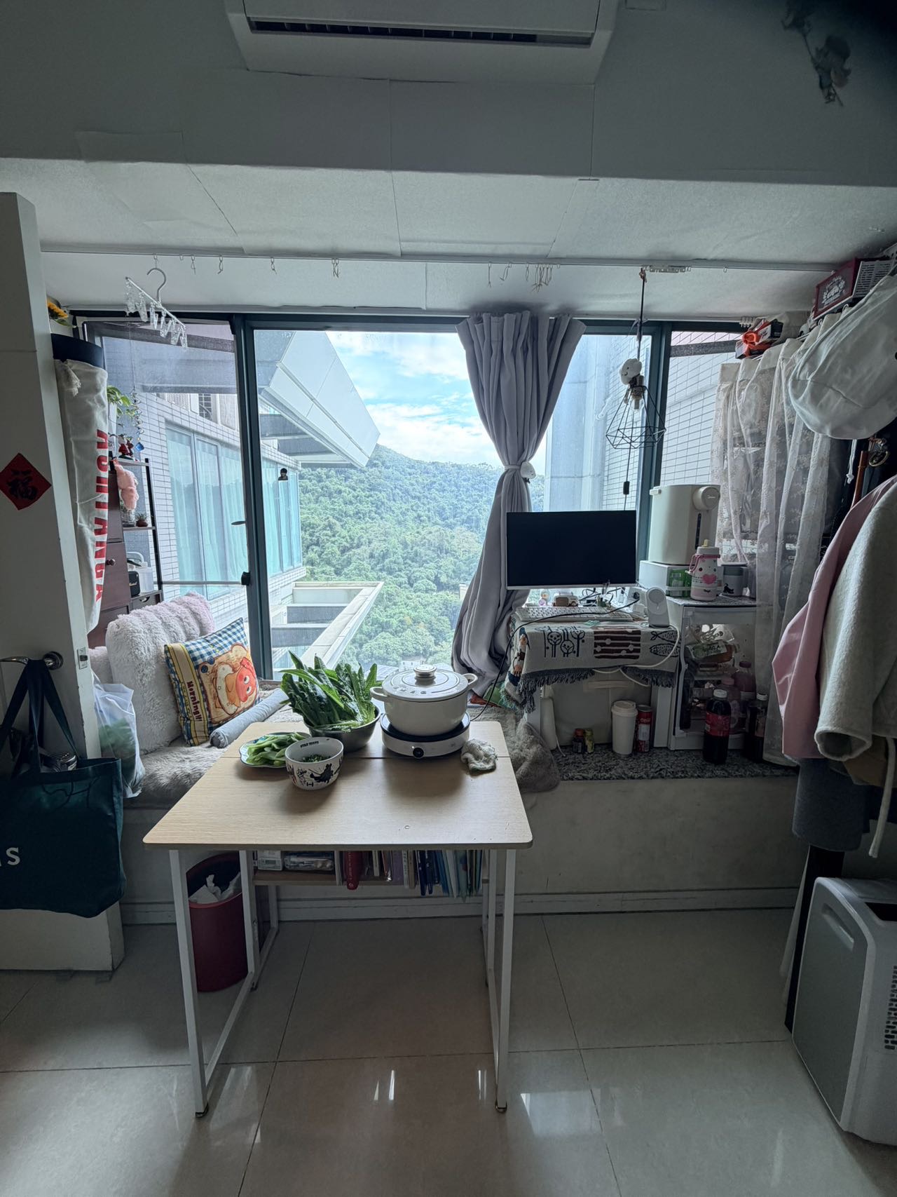 折叠书桌加折叠椅子两把