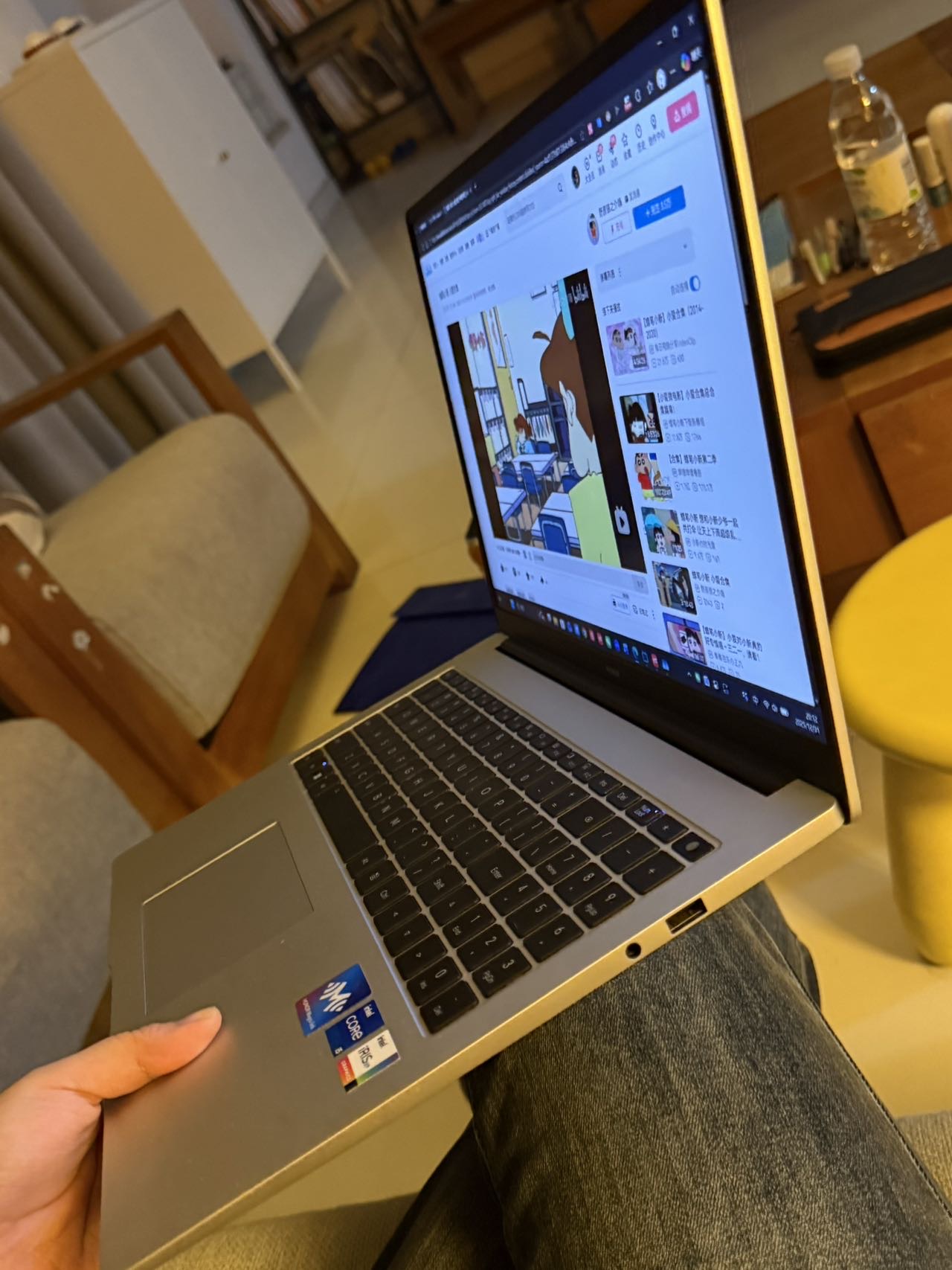 16寸笔记本电脑