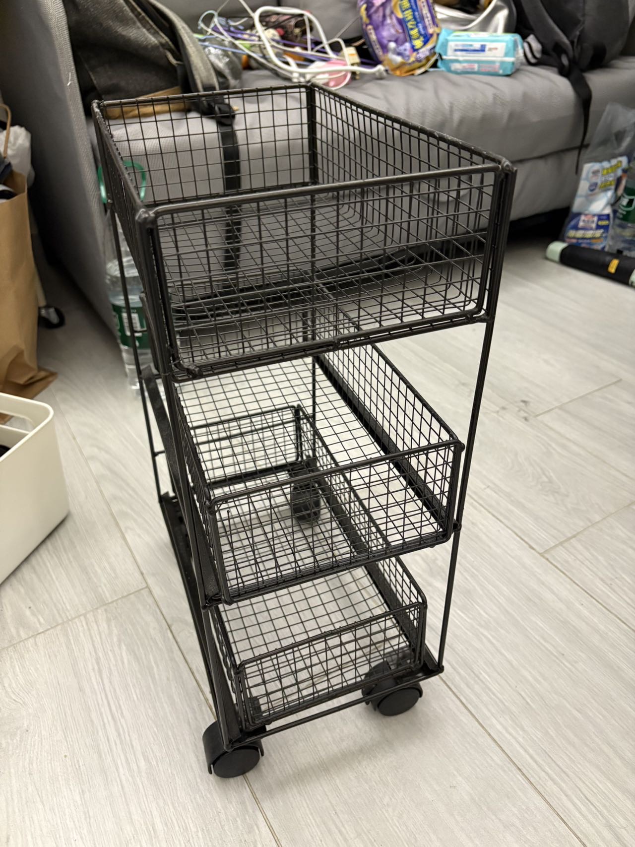 办公室桌下置物架收纳筐工位放包带轮小推车宿舍移动零食收纳架子