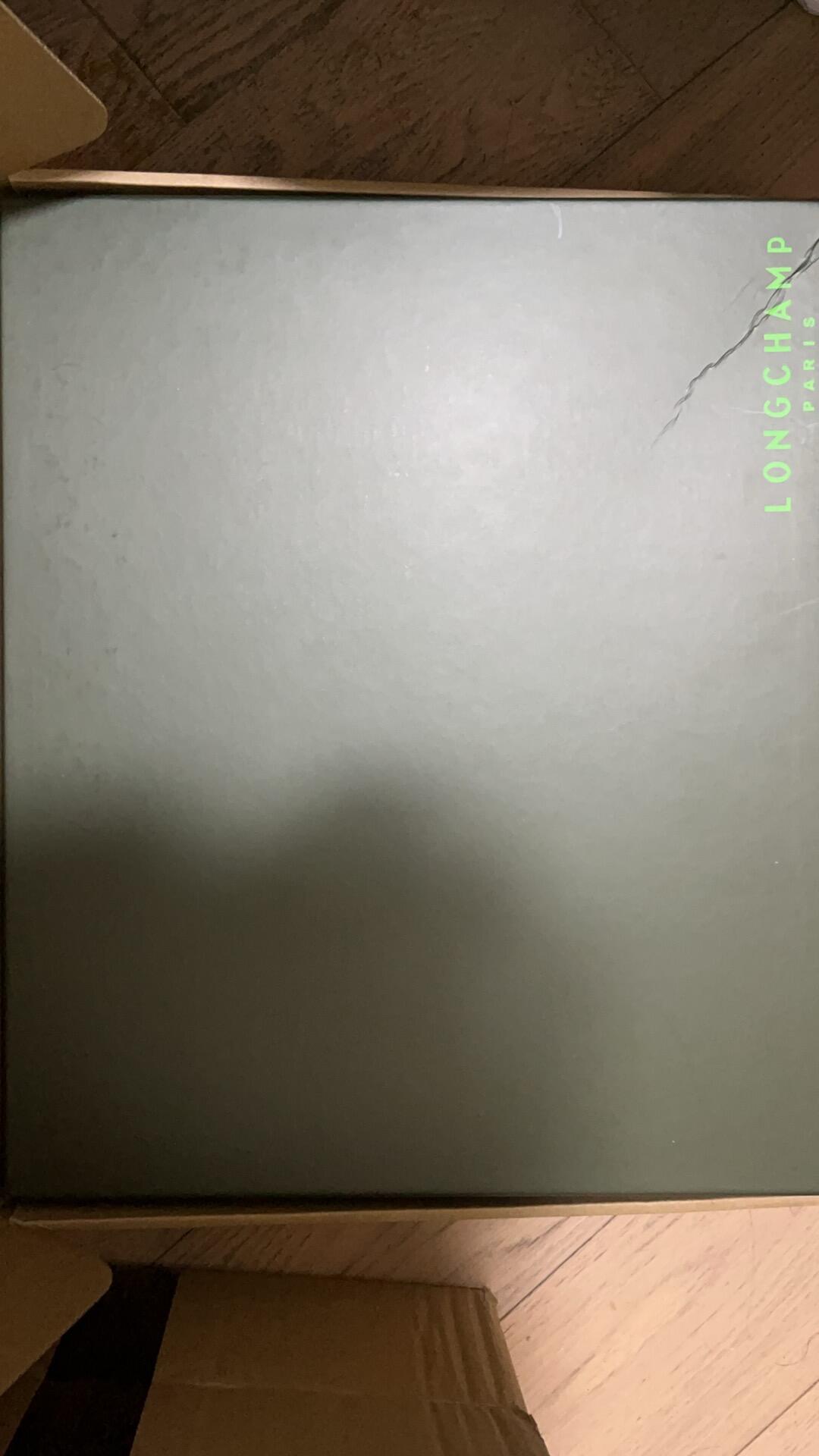 珑骧礼盒和购物袋