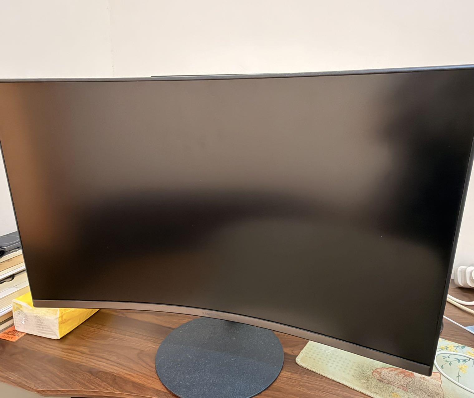 三星27寸曲面显示器