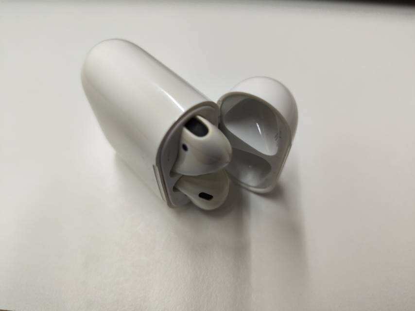 airpods老款7成新