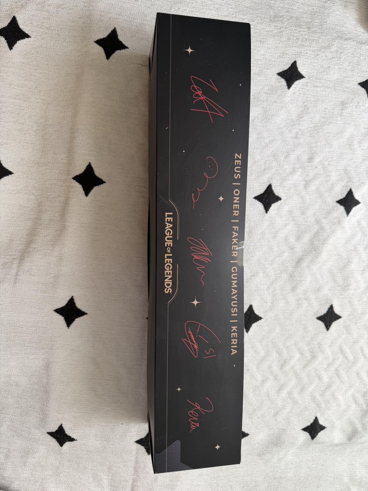 LOL S14全球总决赛T1战队魄罗毛绒挂件盲盒整盒