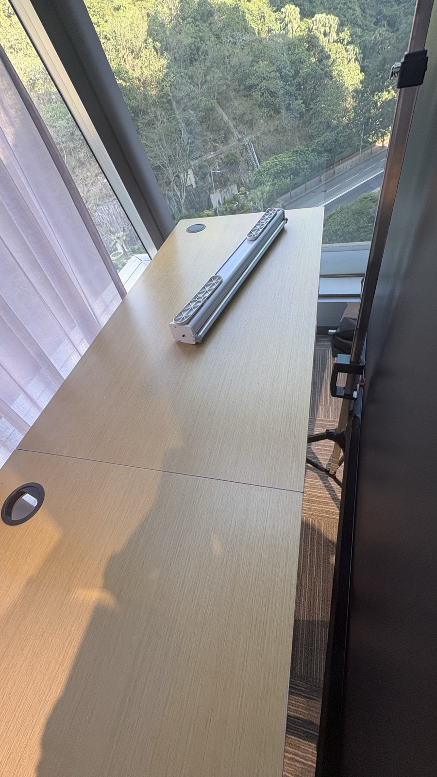 办公桌（270cm X 70cm）