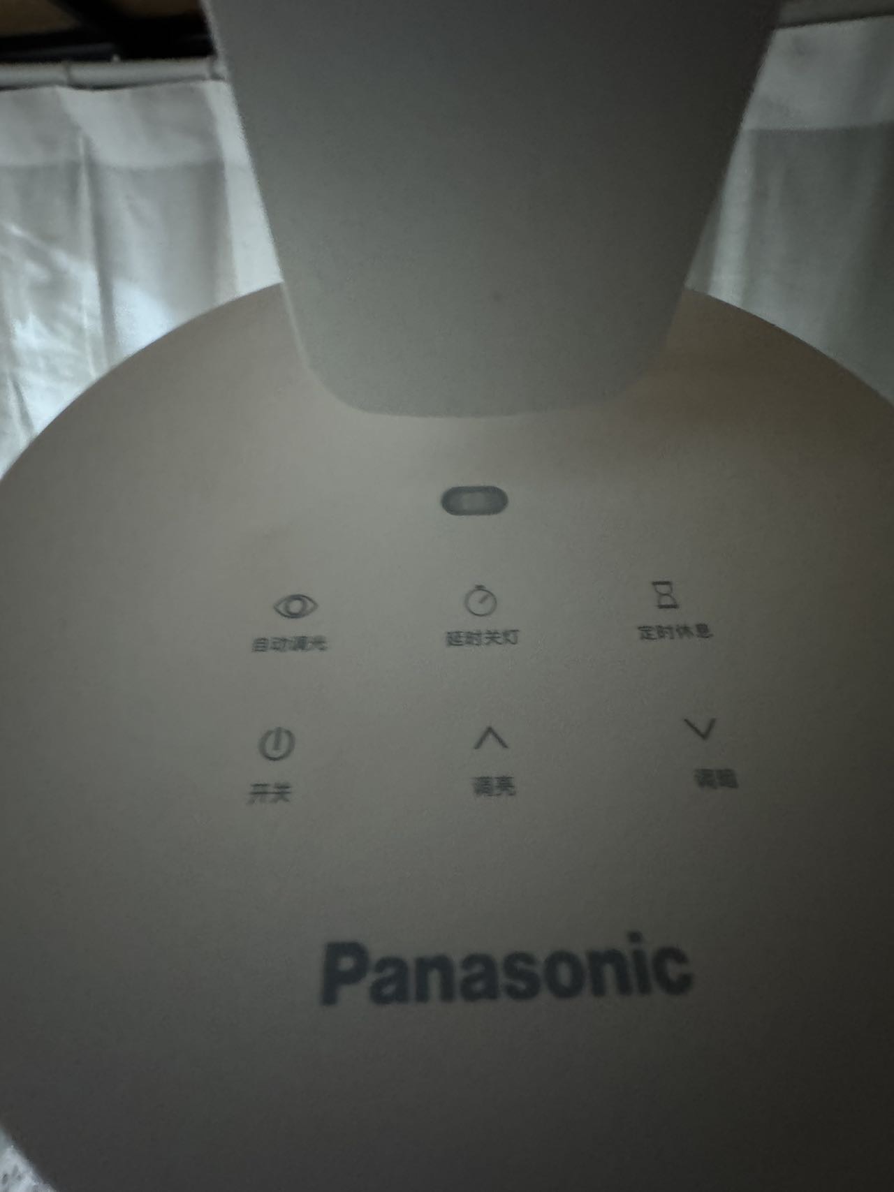 只能台灯，体重秤